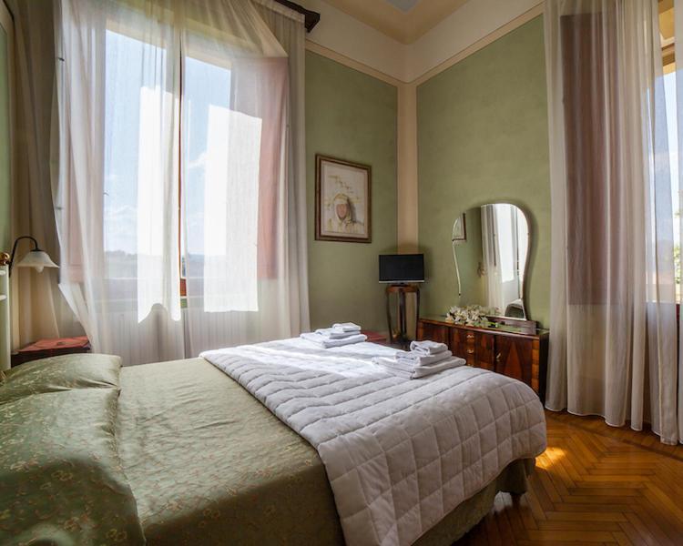 Villa Moorings Barga Eksteriør bilde