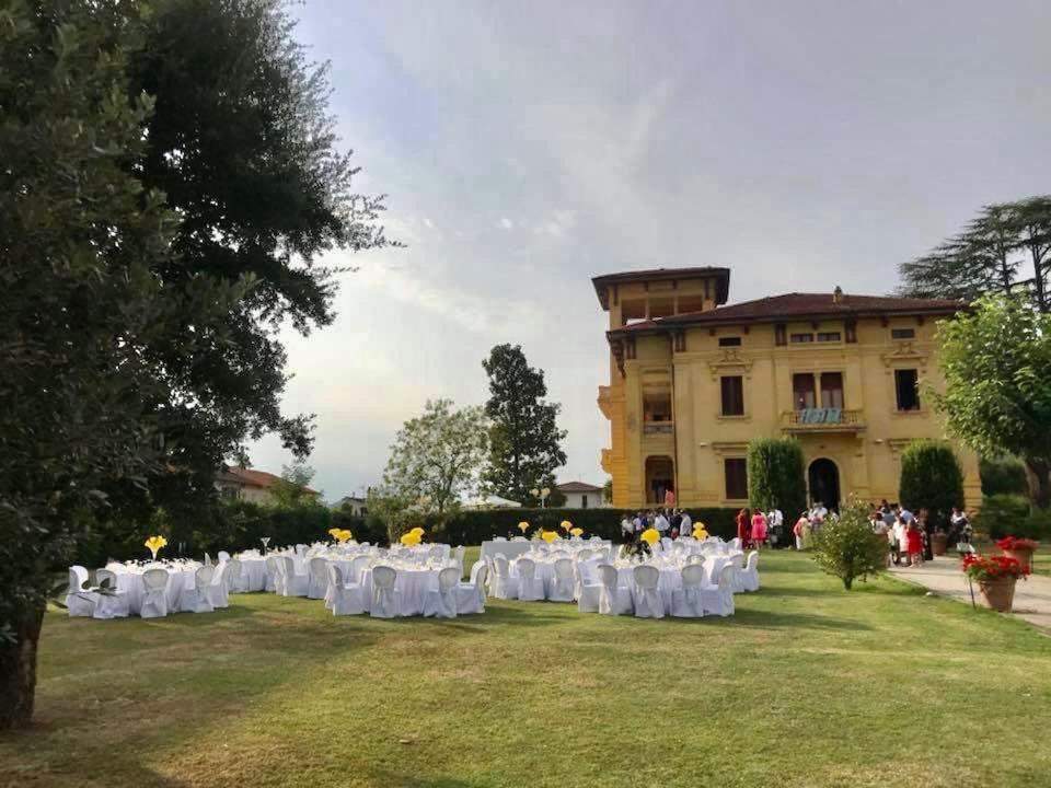 Villa Moorings Barga Eksteriør bilde