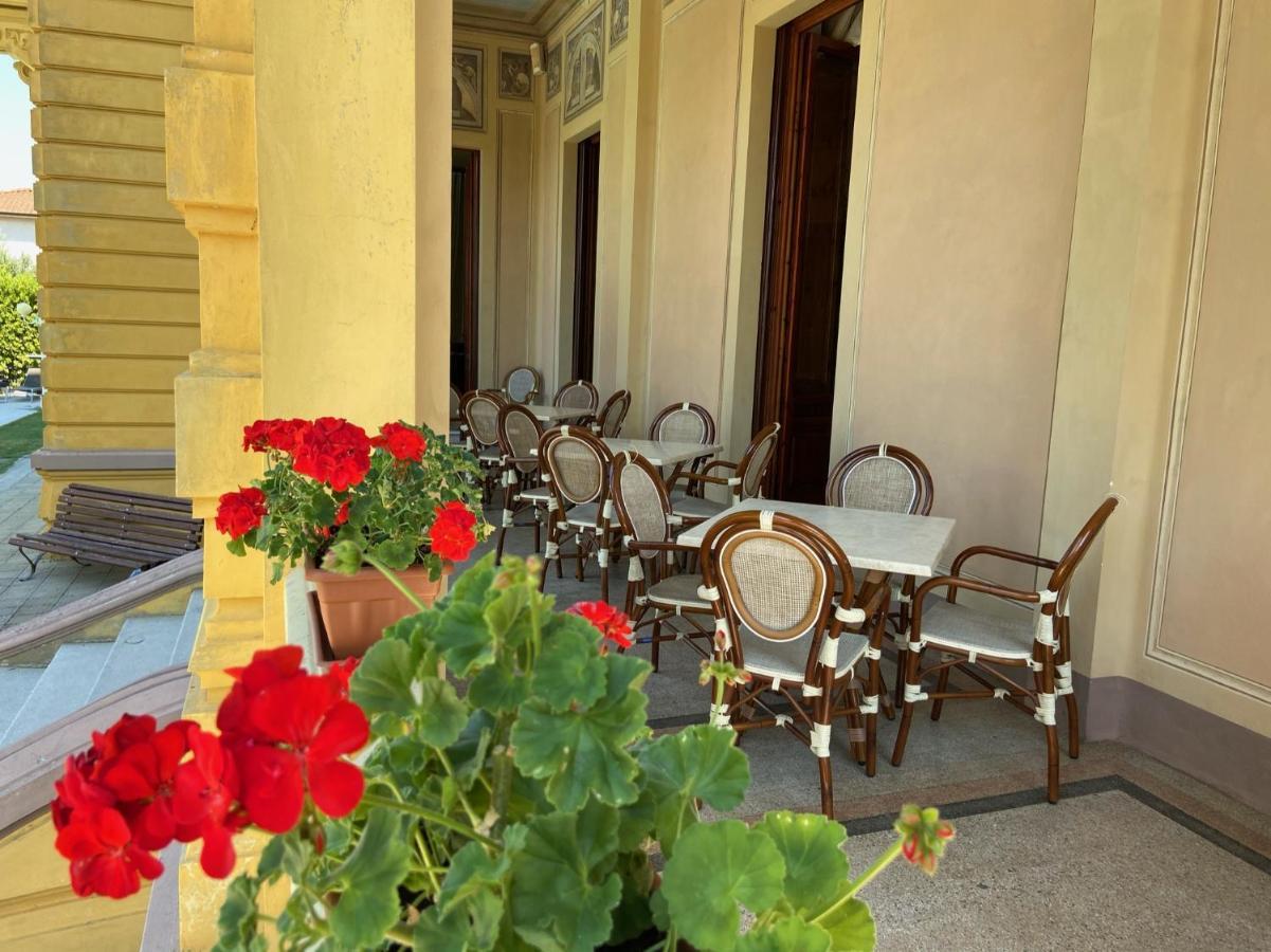 Villa Moorings Barga Eksteriør bilde
