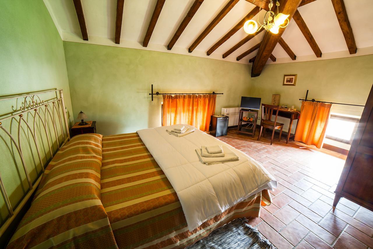 Villa Moorings Barga Eksteriør bilde